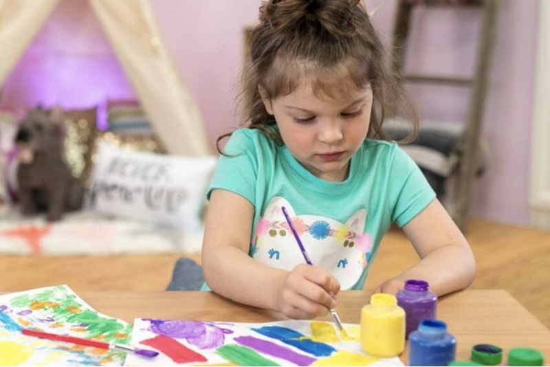 Творческий урок по созданию украшений, орнаментов или произведений искусства для детей