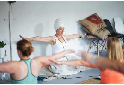 1 mēneša jogas nodarbību abonements “Jogas centrs” Jelgavā
