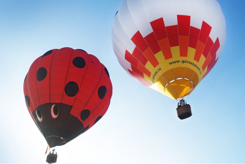 Lidojums ar gaisa balonu Siguldā no "Gaisabaloni.lv"