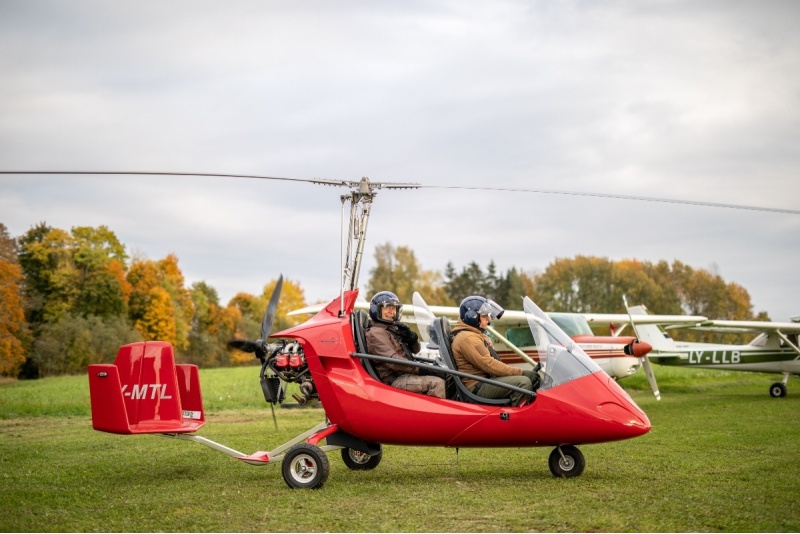 Izglītojošs lidojums ar helikopteru virs Kupišķiem